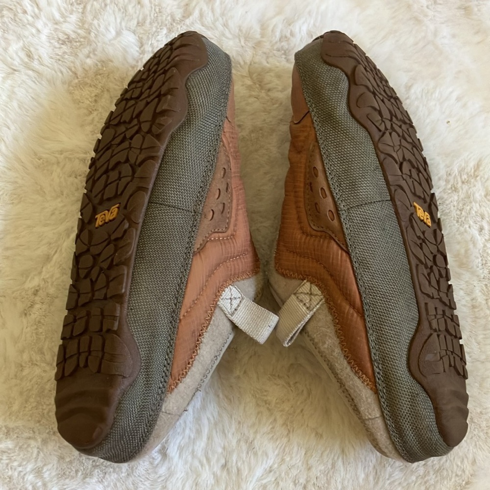 Teva ReEmber Terrain Slip On - Picture 5 of 8